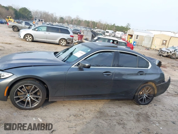 2019 BMW 3 Series 330i xDrive with VIN WBA5R7C53KAJ84615, listed as a IAAI auction lot 41774006 with Not provided miles and . Bid and sale history available at DreamBid. Image 14.