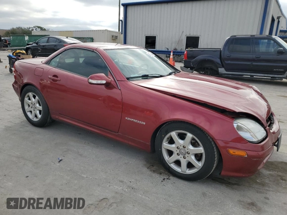 2001 Mercedes-Benz SLK 230 Kompressor with VIN WDBKK49F01F223928, listed as a Copart auction lot 87061404 with 102,270 mi miles and Salvage title. Bid and sale history available at DreamBid. Image 4.