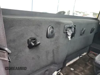 2020 Ram 1500 Tradesman z VIN 3C6JR6DT6LG144032, wystawiony jako Copart lot #76073334 z przebiegiem 73 342 mil mil oraz Nie do naprawy • Non repairable. Historia ofert i sprzedaży dostępna na DreamBid. Obrazek 10.