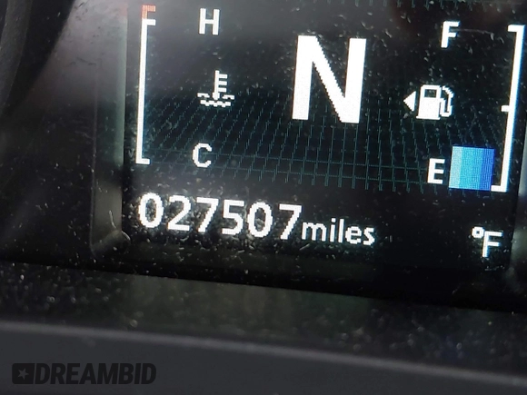 2023 Mitsubishi Outlander ES z VIN JA4ARUAU9PU007786, wystawiony jako IAAI lot #42343050 z przebiegiem 27 507 mil mil oraz . Historia ofert i sprzedaży dostępna na DreamBid. Obrazek 16.