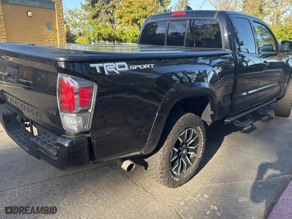 2022 Toyota Tacoma 2WD SR with VIN 3TYRZ5CN6NT014575, listed as a Copart auction lot 53002075 with 36,679 mi miles and Salvage Title. Bid and sale history available at carsss.com. Image 4.