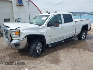 2018 GMC Sierra 2500HD SLE с VIN 1GT12SEG5JF253443, выставлен на аукционе IAAI как лот 41742414 с пробегом Не указан миль и . История ставок и продаж доступна на DreamBid. Изображение 17.