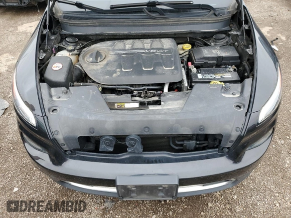 2015 Jeep Cherokee Limited with VIN 1C4PJMDSXFW759064, listed as a Copart auction lot 53570035 with 153,747 mi miles and Salvage Title. Bid and sale history available at DreamBid. Image 11.