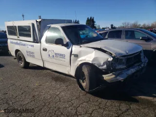 1999 Ford F-150 Work Series with VIN 1FTRF17W9XKB35000, listed as a Copart auction lot 86001964 with 155,055 mi miles and Salvage Title. Bid and sale history available at carsss.com. Image 4.