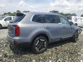 2025 Kia Telluride S with VIN 5XYP64GC2SG623010, listed as a Copart auction lot 60828725 with Not provided miles and Non repairable. Bid and sale history available at DreamBid. Image 3.