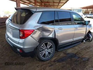 2020 Honda Passport EX-L with VIN 5FNYF7H56LB002724, listed as a IAAI auction lot 42607517 with Not provided miles and . Bid and sale history available at DreamBid. Image 4.