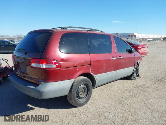 2002 Toyota Sienna CE with VIN 4T3ZF19C52U463405, listed as a IAAI auction lot 41658109 with 138,726 mi miles. Bid and sale history available at carsss.com. Image 4.