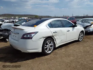 2012 Nissan Maxima 3.5 SV with VIN 1N4AA5AP8CC848145, listed as a IAAI auction lot 41887748 with 181,256 mi miles. Bid and sale history available at carsss.com. Image 4.