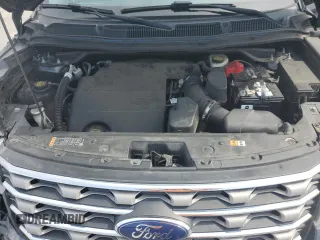 2017 Ford Explorer XLT with VIN 1FM5K8D88HGD74448, listed as a Copart auction lot 57061275 with 110,439 mi miles and Salvage title. Bid and sale history available at DreamBid. Image 12.