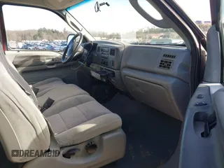 2004 Ford F-250 XL z VIN 1FTNX21L84EA11231, wystawiony jako IAAI lot #41527029 z przebiegiem 180 000 mil mil oraz . Historia ofert i sprzedaży dostępna na DreamBid. Obrazek 5.