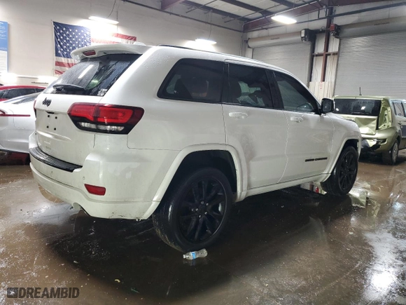 2018 Jeep Grand Cherokee Laredo E with VIN 1C4RJFAG9JC180453, listed as a Copart auction lot 48353295 with 0 mi miles and Salvage Title. Bid and sale history available at carsss.com. Image 3.