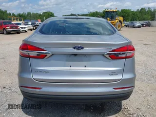 2020 Ford Fusion SE with VIN 3FA6P0LU4LR212740, listed as a IAAI auction lot 42374044 with 146,927 mi miles and . Bid and sale history available at DreamBid. Image 16.