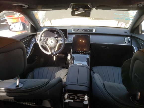 2022 Mercedes-Benz S-Class S 500 with VIN W1K6G6DB6NA086572, listed as a Copart auction lot 67462832 with 8,829 mi miles. Bid and sale history available at carsss.com. Image 8.