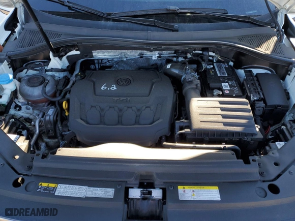 2022 Volkswagen Tiguan SE with VIN 3VV2B7AX8NM165856, listed as a Copart auction lot 85136044 with 44,076 mi miles and Salvage Title. Bid and sale history available at carsss.com. Image 12.