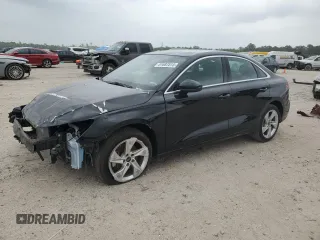 2024 Audi A3 Premium z VIN WAUAUDGY4RA044115, wystawiony jako Copart lot #51687515 z przebiegiem 20 401 mil mil oraz Szkody całkowita. Historia ofert i sprzedaży dostępna na DreamBid. Obrazek 1.