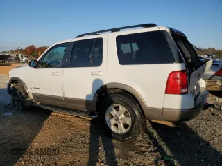 2004 Ford Explorer Eddie Bauer with VIN 1FMDU64W74UB82717, listed as a Copart auction lot 82611394 with 277,557 mi miles and Salvage title. Bid and sale history available at DreamBid. Image 2.