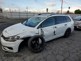 2018 Volkswagen Golf SportWagen SEL with VIN 3VWL17AU5JM761963, listed as a Copart auction lot 44259865 with 41,969 mi miles and Salvage Title. Bid and sale history available at carsss.com. Image 1.