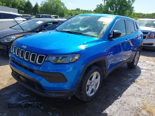 2023 Jeep Compass Sport with VIN 3C4NJDAN4PT557091, listed as a IAAI auction lot 42322265 with 8,742 mi miles and . Bid and sale history available at DreamBid. Image 18.