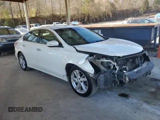 2014 Nissan Altima SV with VIN 1N4AL3AP7EC128319, listed as a Copart auction lot 49041385 with 310,988 mi miles and Salvage Title. Bid and sale history available at DreamBid. Image 4.