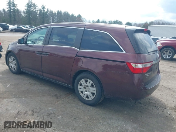 2013 Honda Odyssey LX with VIN 5FNRL5H26DB010444, listed as a IAAI auction lot 42039693 with 173,863 mi miles and . Bid and sale history available at carsss.com. Image 3.
