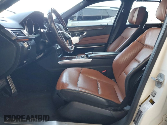 2016 Mercedes-Benz E-Class E 350 Luxury with VIN WDDHH8JB2GB282964, listed as a Copart auction lot 85966124 with 132,633 mi miles and Clean Title. Bid and sale history available at carsss.com. Image 7.