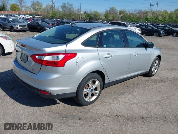 2013 Ford Focus SE with VIN 1FADP3F22DL294728, listed as a IAAI auction lot 42067235 with 83,103 mi miles. Bid and sale history available at carsss.com. Image 4.