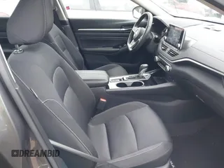 2022 Nissan Altima SV with VIN 1N4BL4DW6NN342672, listed as a IAAI auction lot 41297807 with 25,577 mi miles and . Bid and sale history available at DreamBid. Image 5.