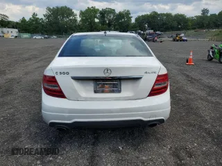 2013 Mercedes-Benz C 300 Sport with VIN WDDGF8AB1DG032261, listed as a Copart auction lot 63819795 with 162,525 mi miles and Salvage title. Bid and sale history available at DreamBid. Image 6.