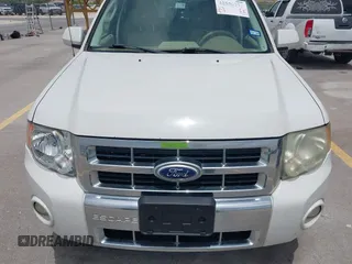 2011 Ford Escape Limited с VIN 1FMCU0E73BKB13113, выставлен на аукционе IAAI как лот 42556231 с пробегом 183 491 миль миль и . История ставок и продаж доступна на DreamBid. Изображение 6.