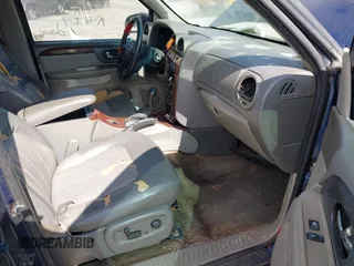 2003 GMC Envoy SLE z VIN 1GKDS13S032346173, wystawiony jako IAAI lot #42142925 z przebiegiem 304 447 mil mil oraz . Historia ofert i sprzedaży dostępna na DreamBid. Obrazek 5.