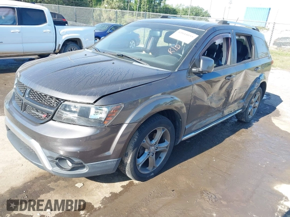 2016 Dodge Journey Crossroad Plus z VIN 3C4PDCGB0GT209506, wystawiony jako IAAI lot #42044055 z przebiegiem 93 115 mil mil oraz . Historia ofert i sprzedaży dostępna na DreamBid. Obrazek 2.