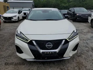 2023 Nissan Maxima SV z VIN 1N4AA6CV6PC512713, wystawiony jako Copart lot #59792135 z przebiegiem 45 773 mil mil oraz Czysty tytuł • Clean title. Historia ofert i sprzedaży dostępna na DreamBid. Obrazek 5.