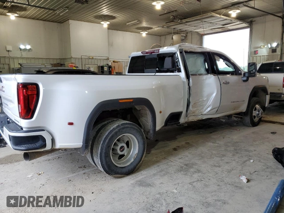2020 GMC Sierra 3500HD Denali z VIN 1GT49WEY5LF265507, wystawiony jako Copart lot #53607974 z przebiegiem 62 955 mil mil oraz Szkody całkowita. Historia ofert i sprzedaży dostępna na DreamBid. Obrazek 3.