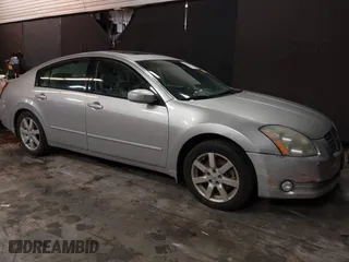 2004 Nissan Maxima SL with VIN 1N4BA41EX4C860182, listed as a IAAI auction lot 41745175 with 116,975 mi miles. Bid and sale history available at carsss.com. Image 1.