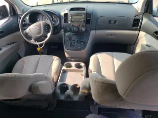 2008 Kia Sedona with VIN KNDMB133186266403, listed as a Copart auction lot 64000144 with 147,147 mi miles and Salvage Title. Bid and sale history available at carsss.com. Image 8.