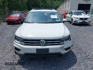 2018 Volkswagen Tiguan SEL с VIN 3VV2B7AX3JM036157, выставлен на аукционе IAAI как лот 42506274 с пробегом 102 947 миль миль и . История ставок и продаж доступна на DreamBid. Изображение 12.