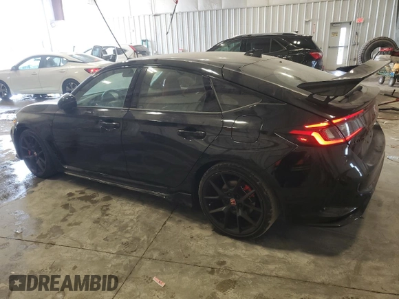 2023 Honda Civic Type R z VIN JHMFL5G46PX000043, wystawiony jako Copart lot #56121455 z przebiegiem 32 128 mil mil oraz Szkoda całkowita • Salvage title. Historia ofert i sprzedaży dostępna na DreamBid. Obrazek 2.