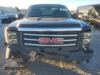 2013 GMC Sierra 1500 SLE z VIN 1GTR1VE01DZ201398, wystawiony jako Copart lot #88849105 z przebiegiem 82 312 mil mil oraz Szkoda całkowita • Salvage title. Historia ofert i sprzedaży dostępna na DreamBid. Obrazek 5.