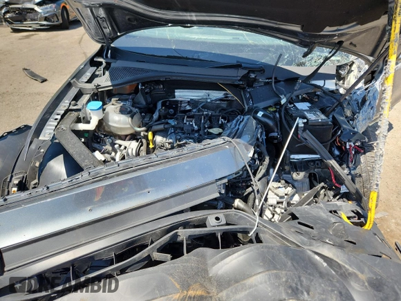 2024 Volkswagen Tiguan SE with VIN 3VV3B7AX9RM137493, listed as a Copart auction lot 58978735 with 13,771 mi miles and Non repairable. Bid and sale history available at DreamBid. Image 12.