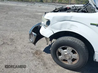 2011 Ford F-150 XL with VIN 1FTEX1CM5BFC86093, listed as a IAAI auction lot 41795088 with 85,082 mi miles. Bid and sale history available at carsss.com. Image 6.