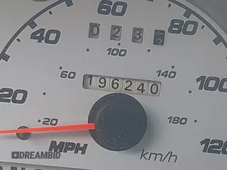2001 Ford Explorer Sport Trac z VIN 1FMZU77E11UC71161, wystawiony jako IAAI lot #42184342 z przebiegiem 196 240 mil mil oraz . Historia ofert i sprzedaży dostępna na DreamBid. Obrazek 15.