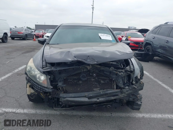2008 Honda Accord EX-L z VIN 1HGCP36828A027005, wystawiony jako IAAI lot #42273014 z przebiegiem 174 482 mil mil oraz . Historia ofert i sprzedaży dostępna na DreamBid. Obrazek 6.