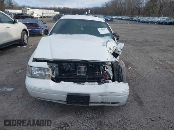 2006 Ford Police Interceptor с VIN 2FAHP71W76X102230, выставлен на аукционе IAAI как лот 41229172 с пробегом 113 899 миль миль и . История ставок и продаж доступна на DreamBid. Изображение 12.