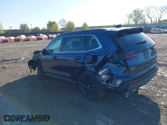 2025 Honda CR-V Sport Touring with VIN 2HKRS6H90SH809835, listed as a IAAI auction lot 42060201 with 9,358 mi miles and . Bid and sale history available at DreamBid. Image 3.