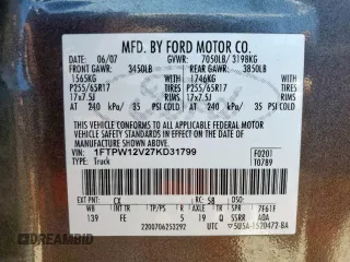 2007 Ford F-150 XLT с VIN 1FTPW12V27KD31799, выставлен на аукционе Copart как лот 58857355 с пробегом 174 604 миль миль и Списание • Salvage title. История ставок и продаж доступна на DreamBid. Изображение 12.