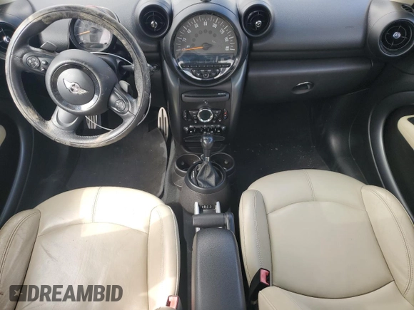2015 MINI Countryman S with VIN WMWZC5C54FWP42794, listed as a Copart auction lot 55857445 with Not Provided miles and Clean Title. Bid and sale history available at DreamBid. Image 8.