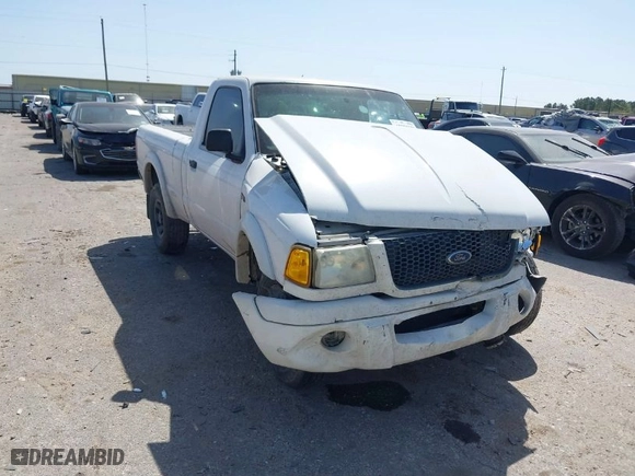 2003 Ford Ranger XL with VIN 1FTYR10U33TA50959, listed as a IAAI auction lot 41850532 with 183,436 mi miles. Bid and sale history available at carsss.com. Image 1.