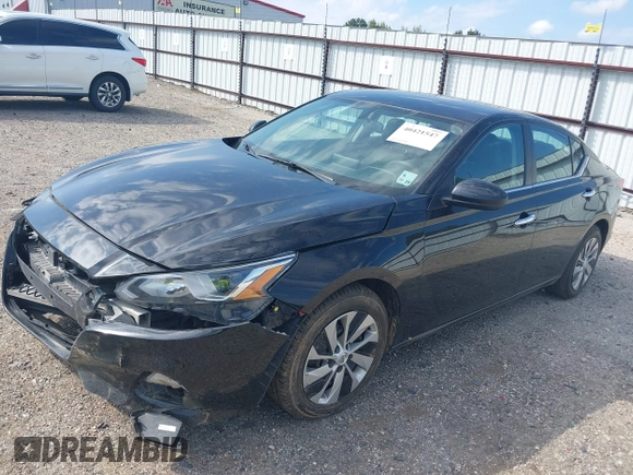 2020 Nissan Altima 2.5 S with VIN 1N4BL4BV4LC242265, listed as a IAAI auction lot 40421547 with 113,010 mi miles. Bid and sale history available at carsss.com. Image 23.