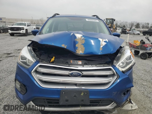 2017 Ford Escape SE with VIN 1FMCU9G97HUD68220, listed as a Copart auction lot 48880565 with 116,684 mi miles and Salvage Title. Bid and sale history available at carsss.com. Image 5.