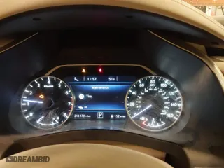 2015 Nissan Murano Platinum with VIN 5N1AZ2MH7FN282814, listed as a IAAI auction lot 41719983 with 220,000 mi miles. Bid and sale history available at carsss.com. Image 7.